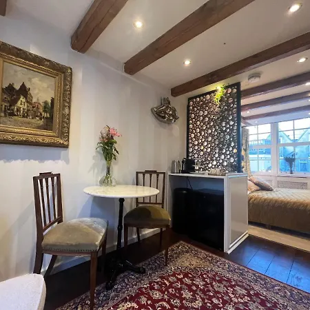 The Smallest In Amesterdão