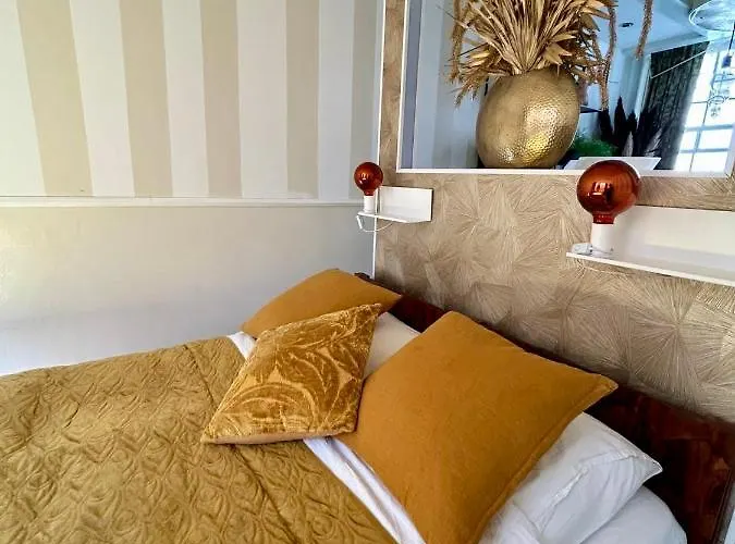 The Smallest In Hotel