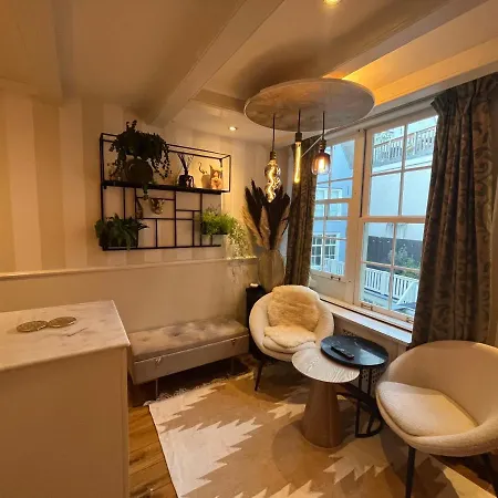 The Enlightened House Luxury Amsterdam